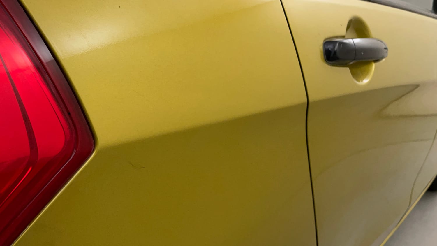 Used 2014 Maruti Suzuki Celerio VXi AMT Petrol Automatic dents MINOR DENT