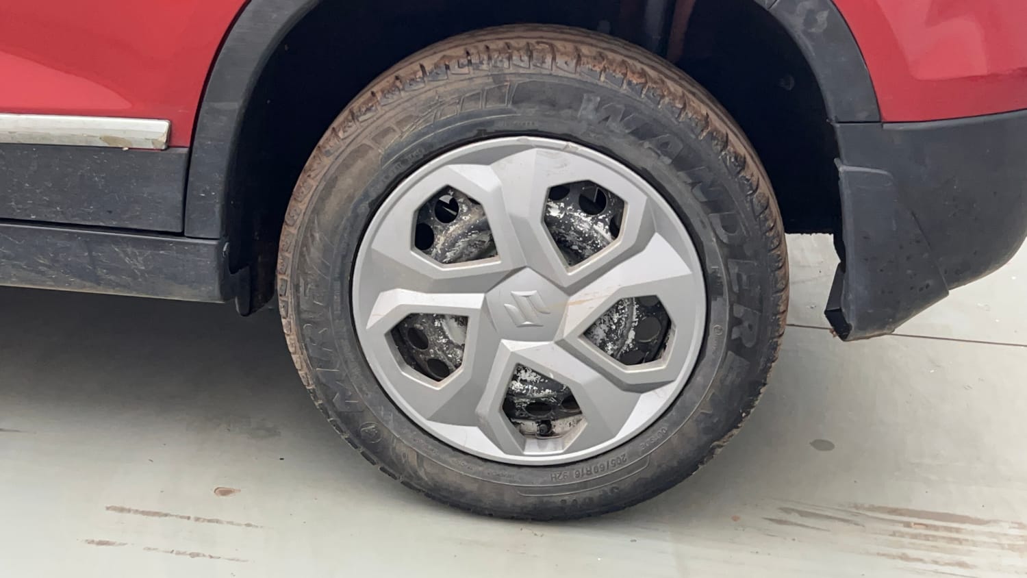 Used 2019 Maruti Suzuki Vitara Brezza [2016-2020] LDi Diesel Manual tyres LEFT REAR TYRE RIM VIEW