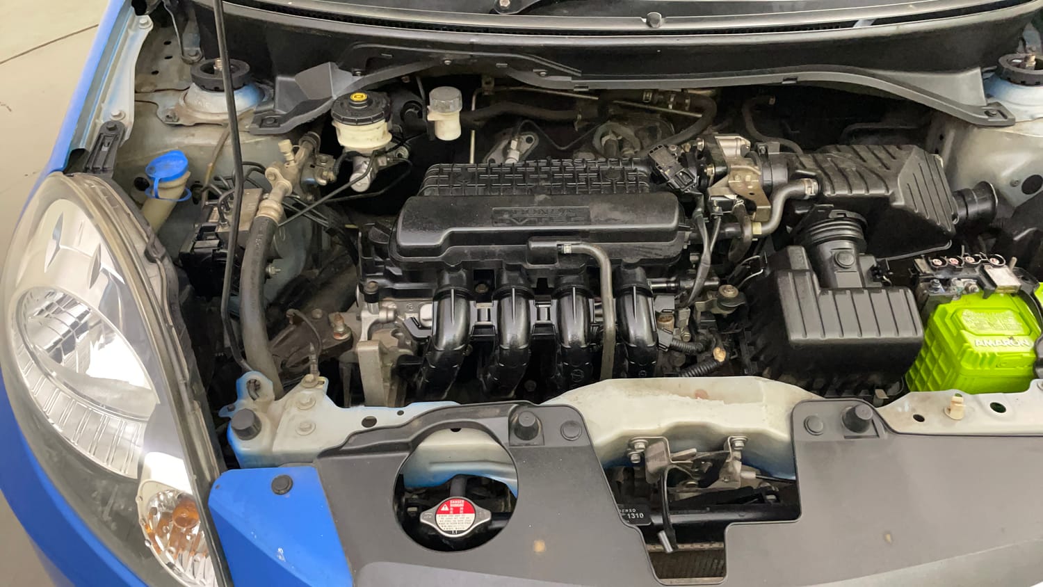 Used 2013 Honda Brio VX MT Petrol Manual engine ENGINE RIGHT SIDE VIEW