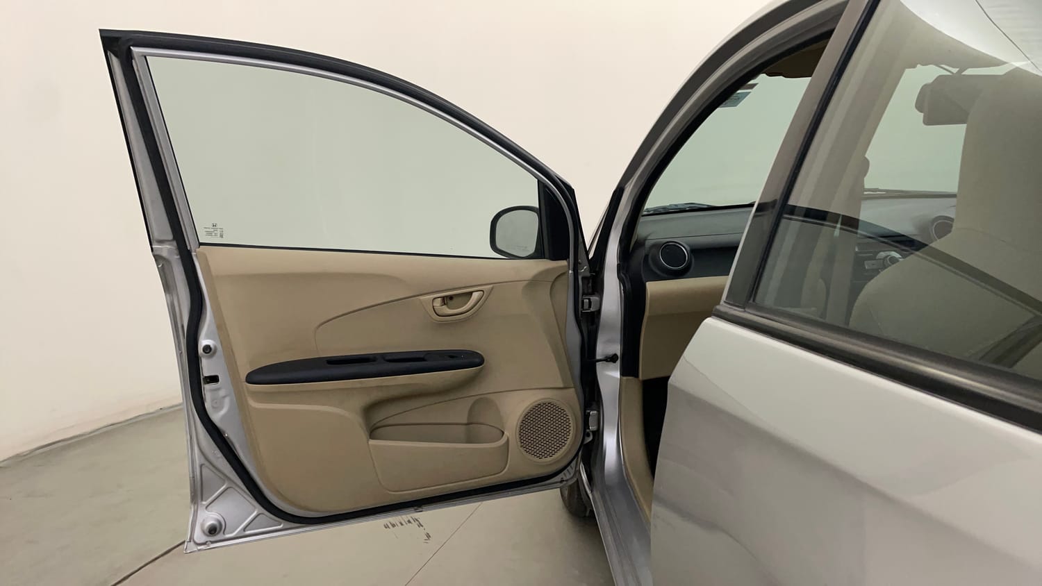 Used 2014 Honda Amaze 1.2 S AT i-VTEC Petrol Automatic interior LEFT FRONT DOOR OPEN VIEW