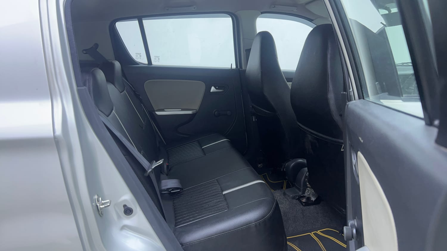 Used 2018 Maruti Suzuki Alto K10 VXi Petrol Manual interior RIGHT SIDE REAR DOOR CABIN VIEW