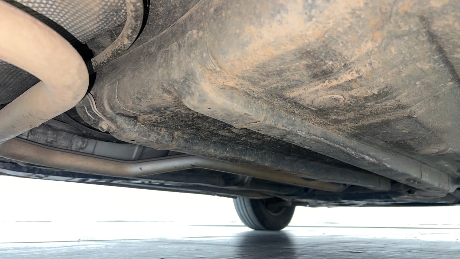 Used 2018 Hyundai Elite i20 Sportz 1.2 Petrol Manual extra REAR RIGHT UNDERBODY VIEW