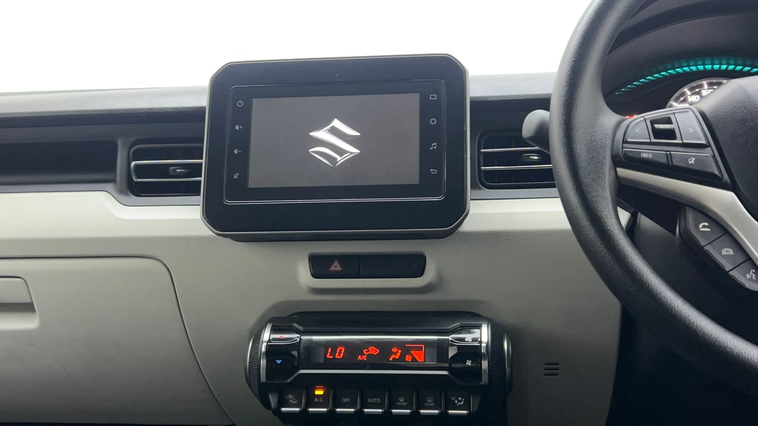 Used 2025 Maruti Suzuki Ignis Alpha 1.2 AMT Petrol Automatic interior MUSIC SYSTEM & AC CONTROL VIEW