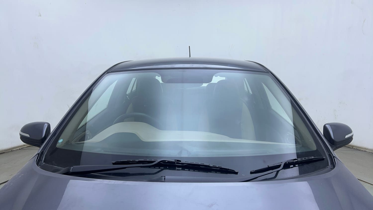 Used 2019 Hyundai Elite i20 Sportz Plus 1.2 Petrol Manual exterior FRONT WINDSHIELD VIEW