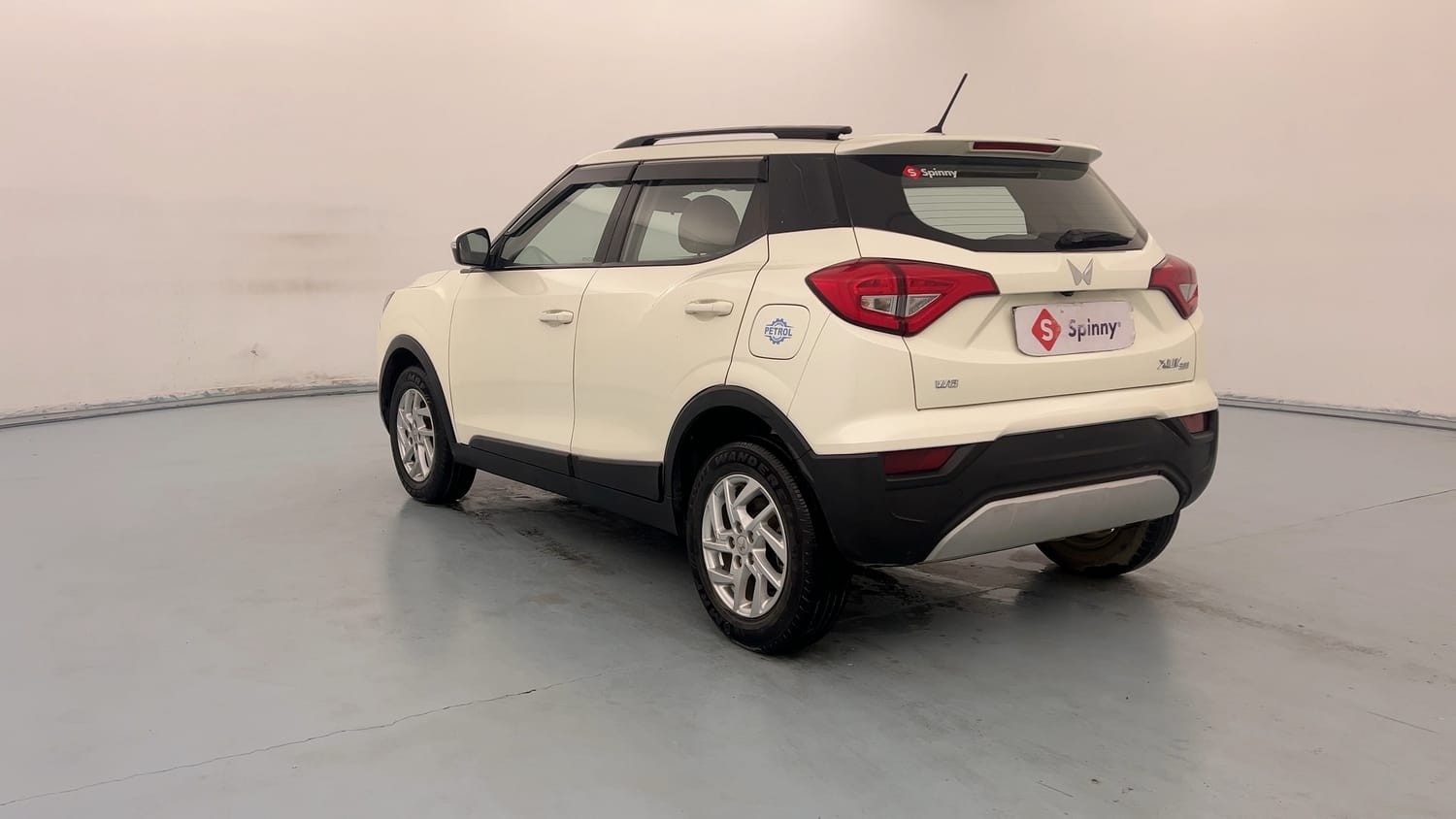 Used 2023 Mahindra XUV 300 W8 1.2 Petrol Petrol Manual exterior LEFT REAR CORNER VIEW