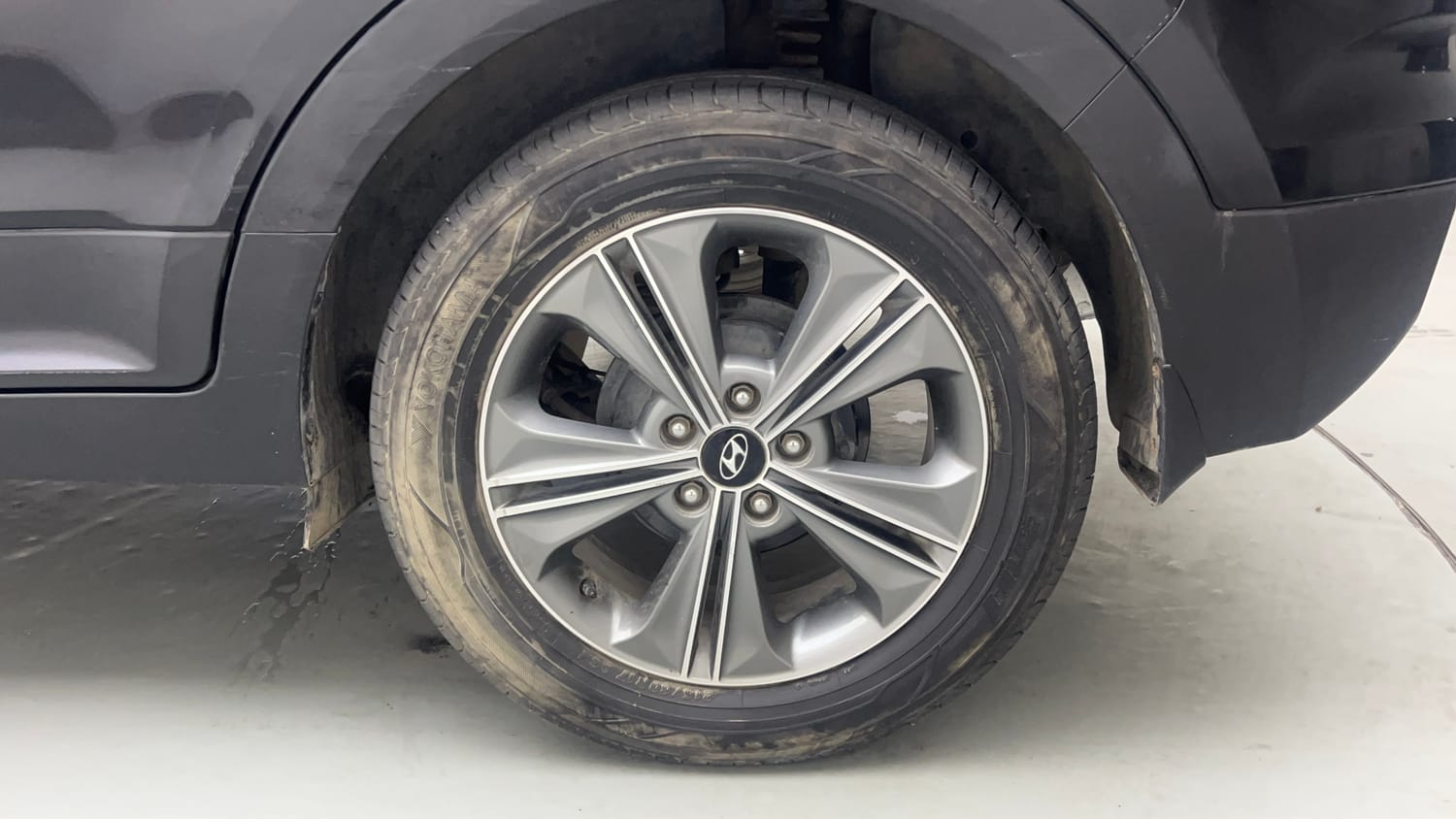 Used 2018 Hyundai Creta SX Plus 1.6 AT Petrol Petrol Automatic tyres LEFT REAR TYRE RIM VIEW