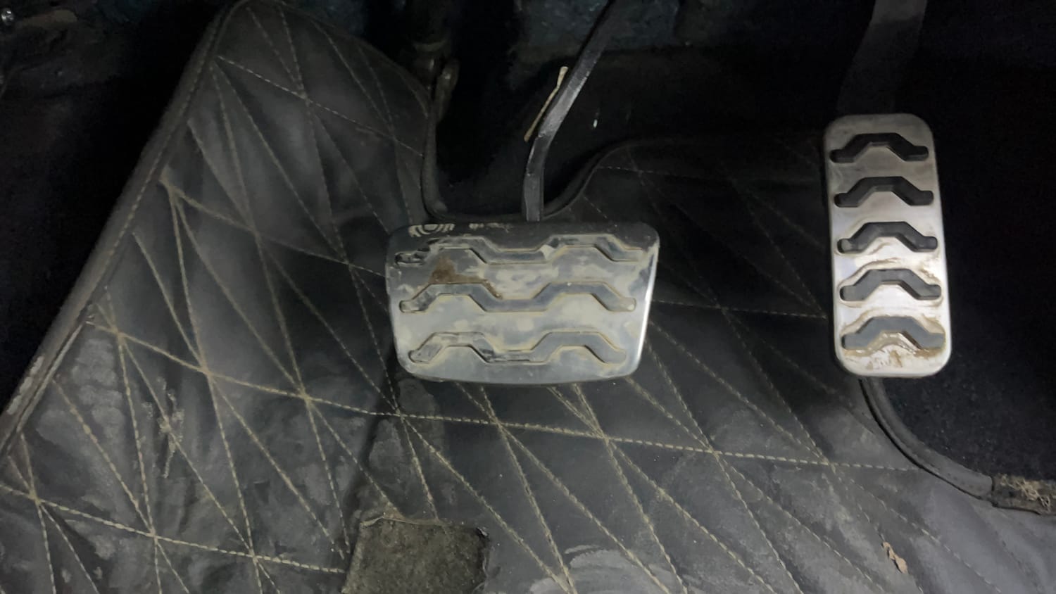 Used 2024 Hyundai Verna SX (O) 1.5 Turbo Petrol DCT Petrol Automatic interior PEDALS VIEW