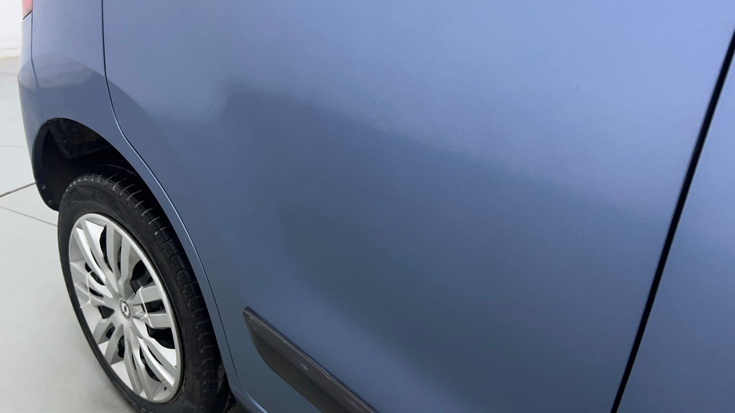 Used 2018 Maruti Suzuki Wagon R VXI Petrol Manual dents MINOR SCRATCH