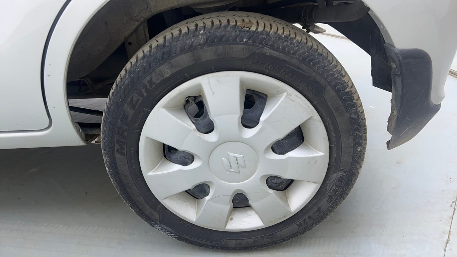 Used 2018 Maruti Suzuki Alto K10 VXi Petrol Manual tyres LEFT REAR TYRE RIM VIEW