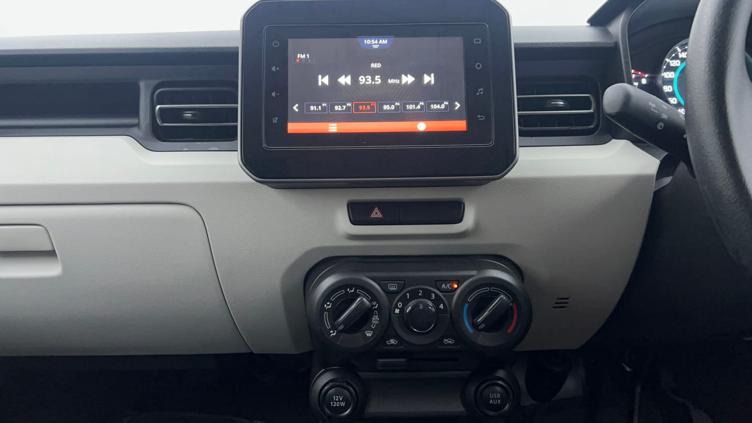 Used 2022 Maruti Suzuki Ignis Zeta 1.2 AMT Petrol Automatic interior MUSIC SYSTEM & AC CONTROL VIEW
