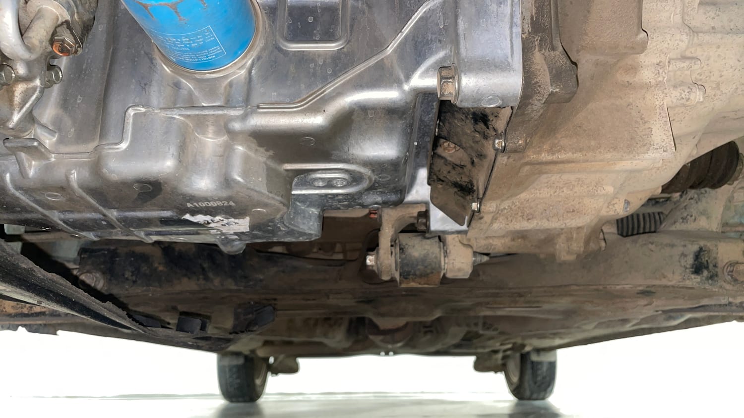 Used 2013 Honda Brio VX MT Petrol Manual extra FRONT LEFT UNDERBODY VIEW