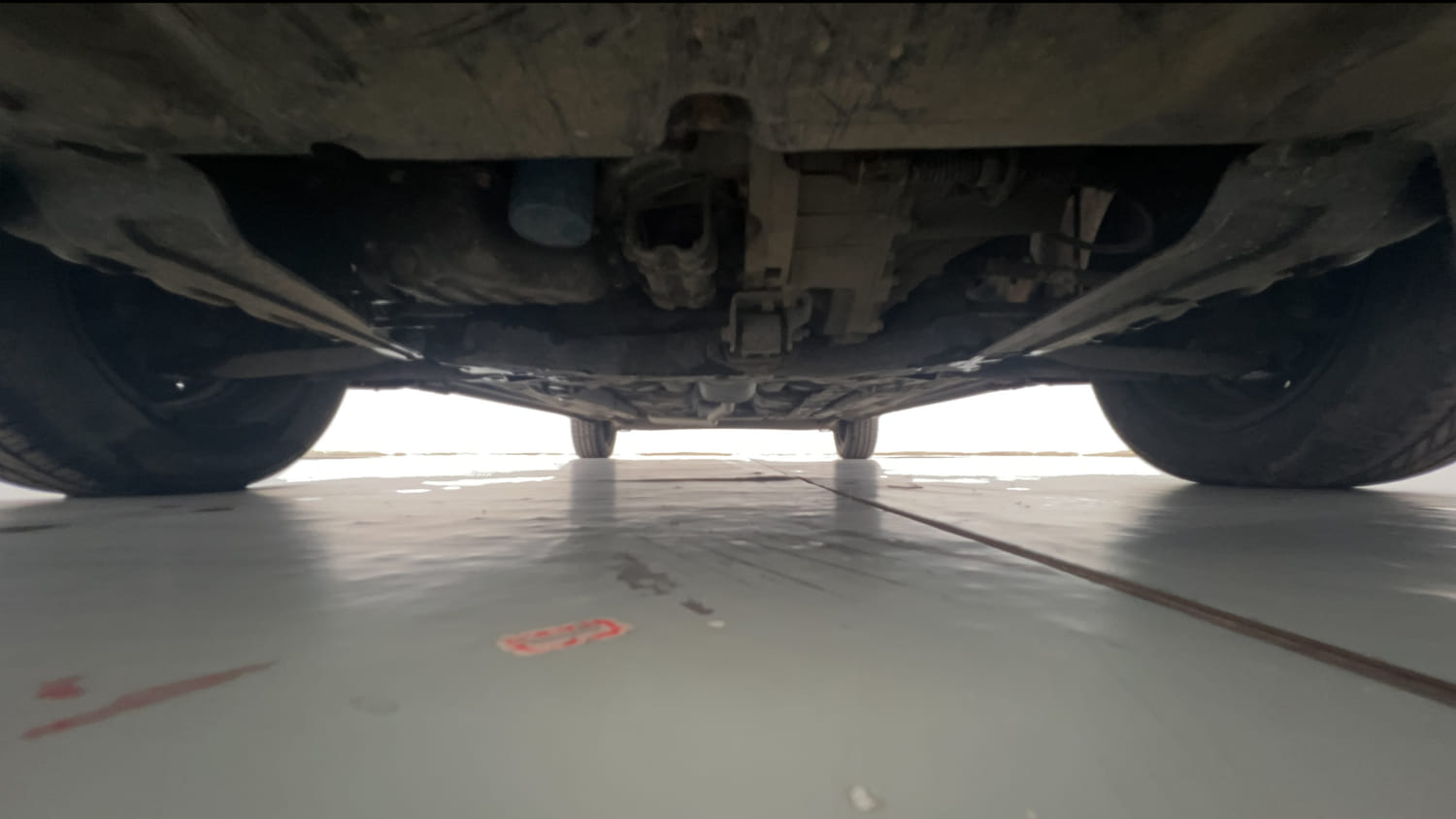 Used 2015 Hyundai Xcent S 1.2 Petrol Manual extra FRONT LEFT UNDERBODY VIEW