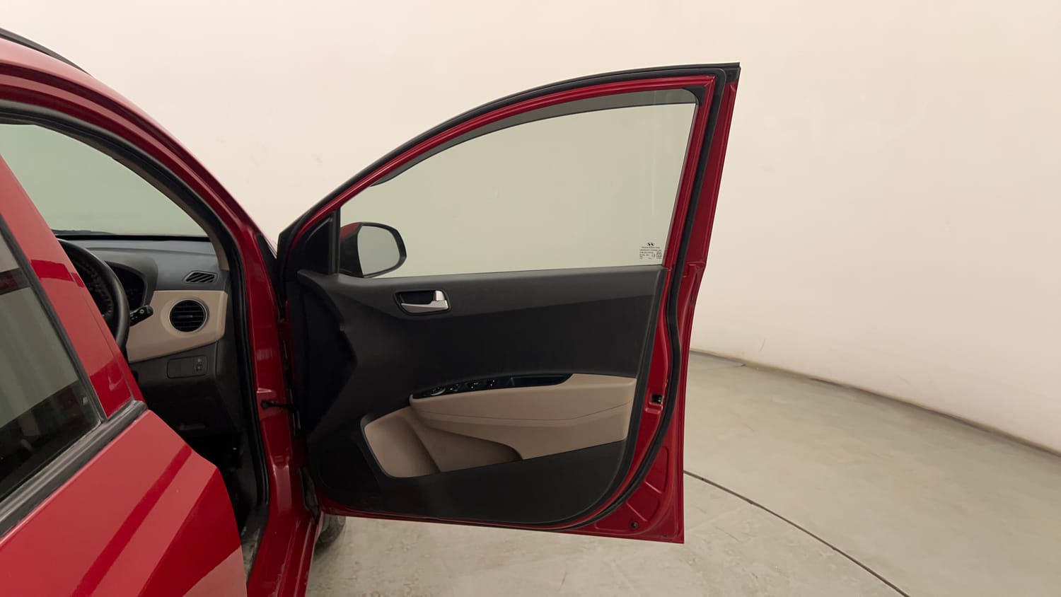 Used 2017 Hyundai Grand i10 Sportz (O) 1.2 Kappa VTVT Petrol Manual interior RIGHT FRONT DOOR OPEN VIEW