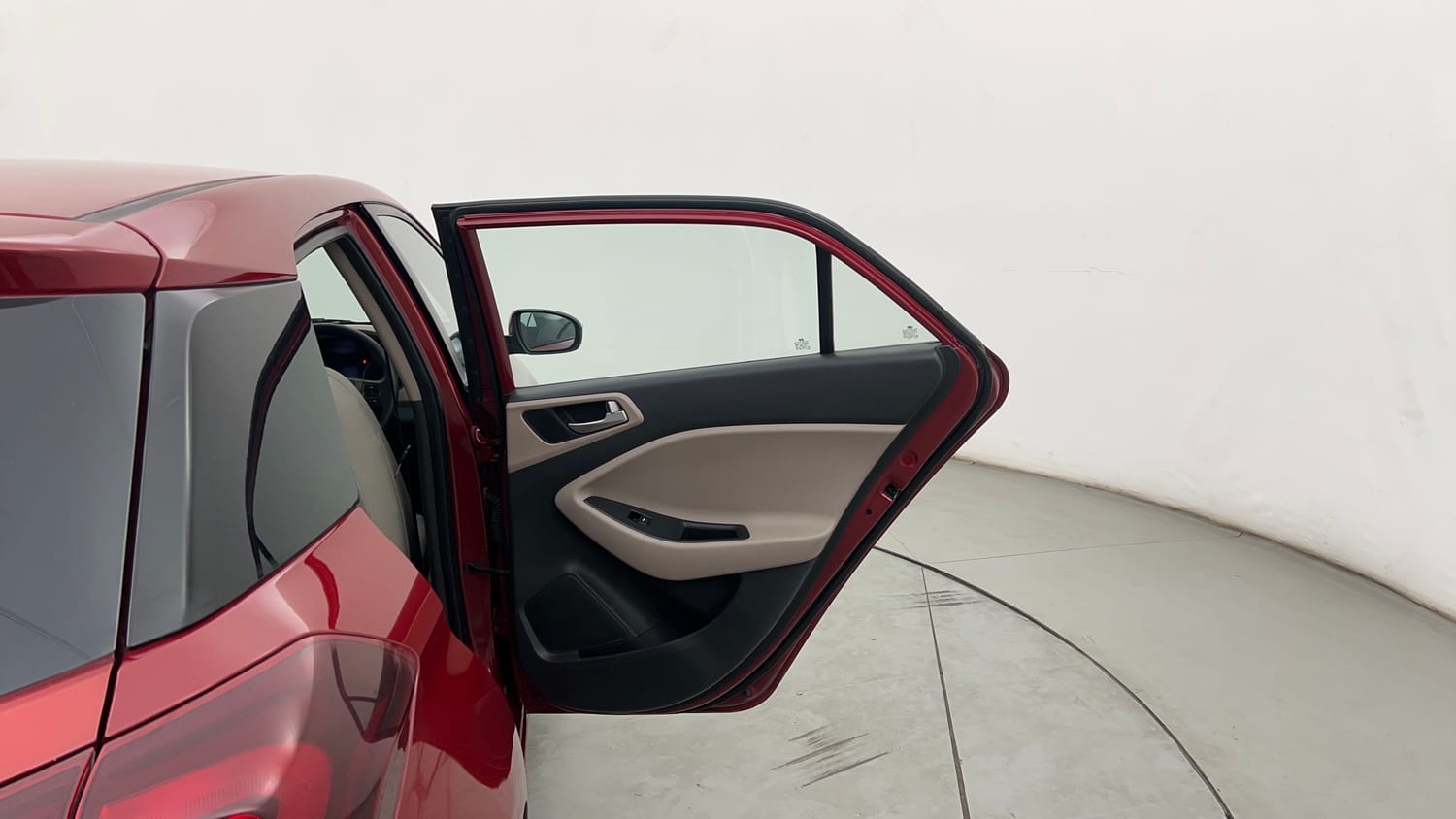 Used 2018 Hyundai Elite i20 Sportz 1.2 Petrol Manual interior RIGHT REAR DOOR OPEN VIEW