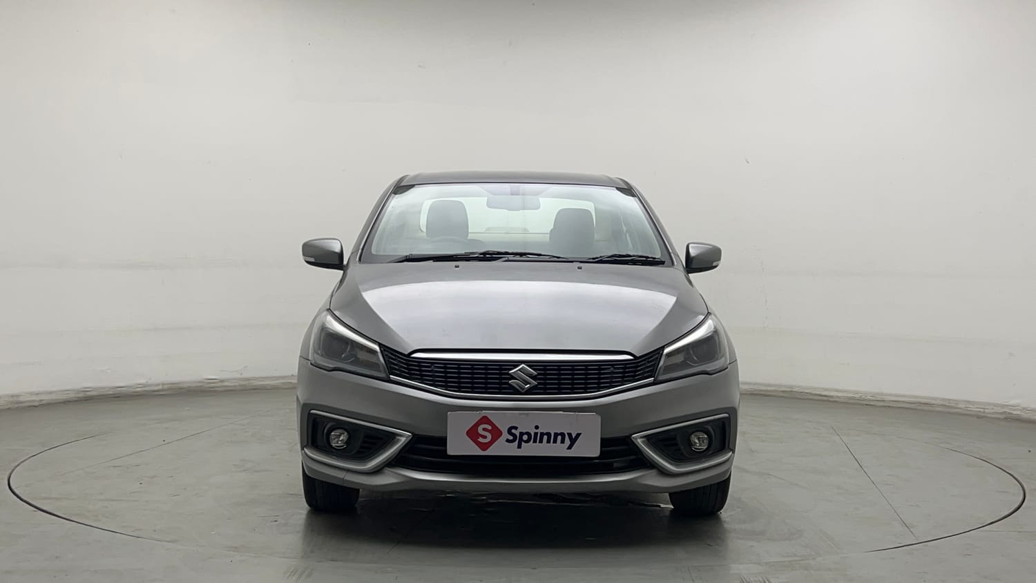 Used 2018 Maruti Suzuki Ciaz Alpha Hybrid 1.5 AT Petrol Automatic exterior FRONT VIEW