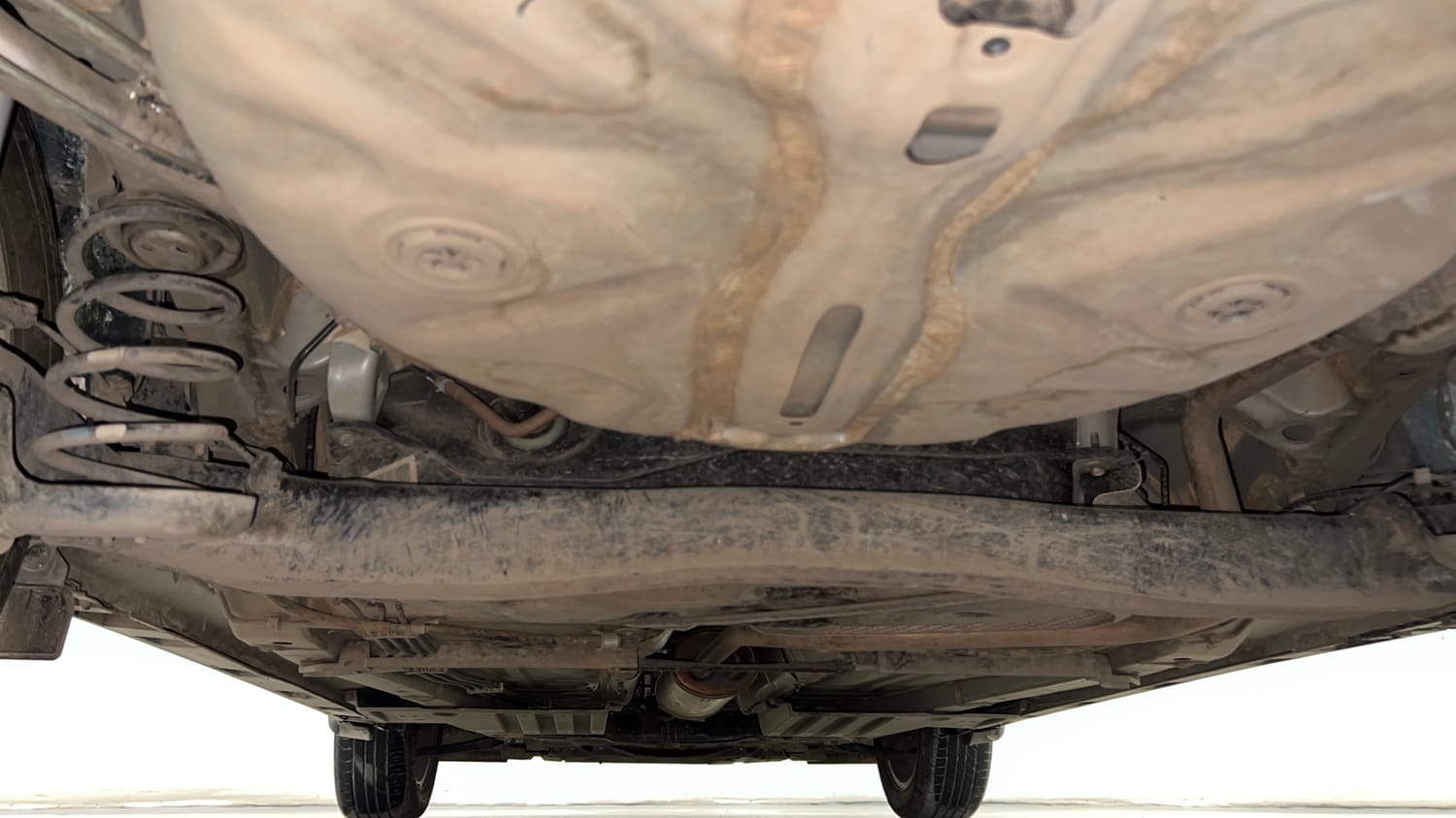 Used 2024 Maruti Suzuki Fronx Delta Plus (O) 1.2L MT Petrol Manual extra REAR UNDERBODY VIEW (TAKEN FROM REAR)