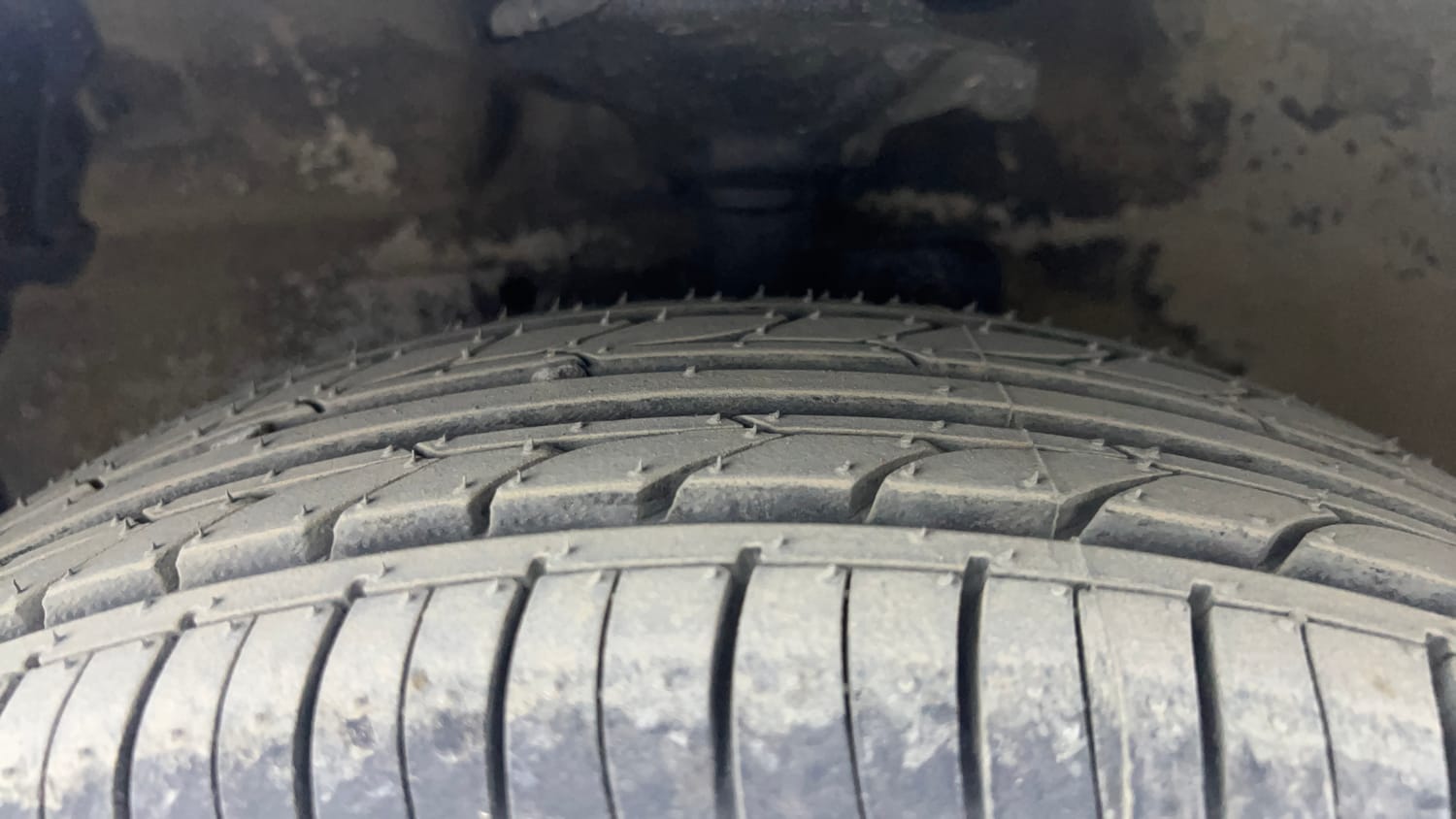 Used 2017 Maruti Suzuki Celerio VXi Petrol Manual tyres LEFT FRONT TYRE TREAD VIEW