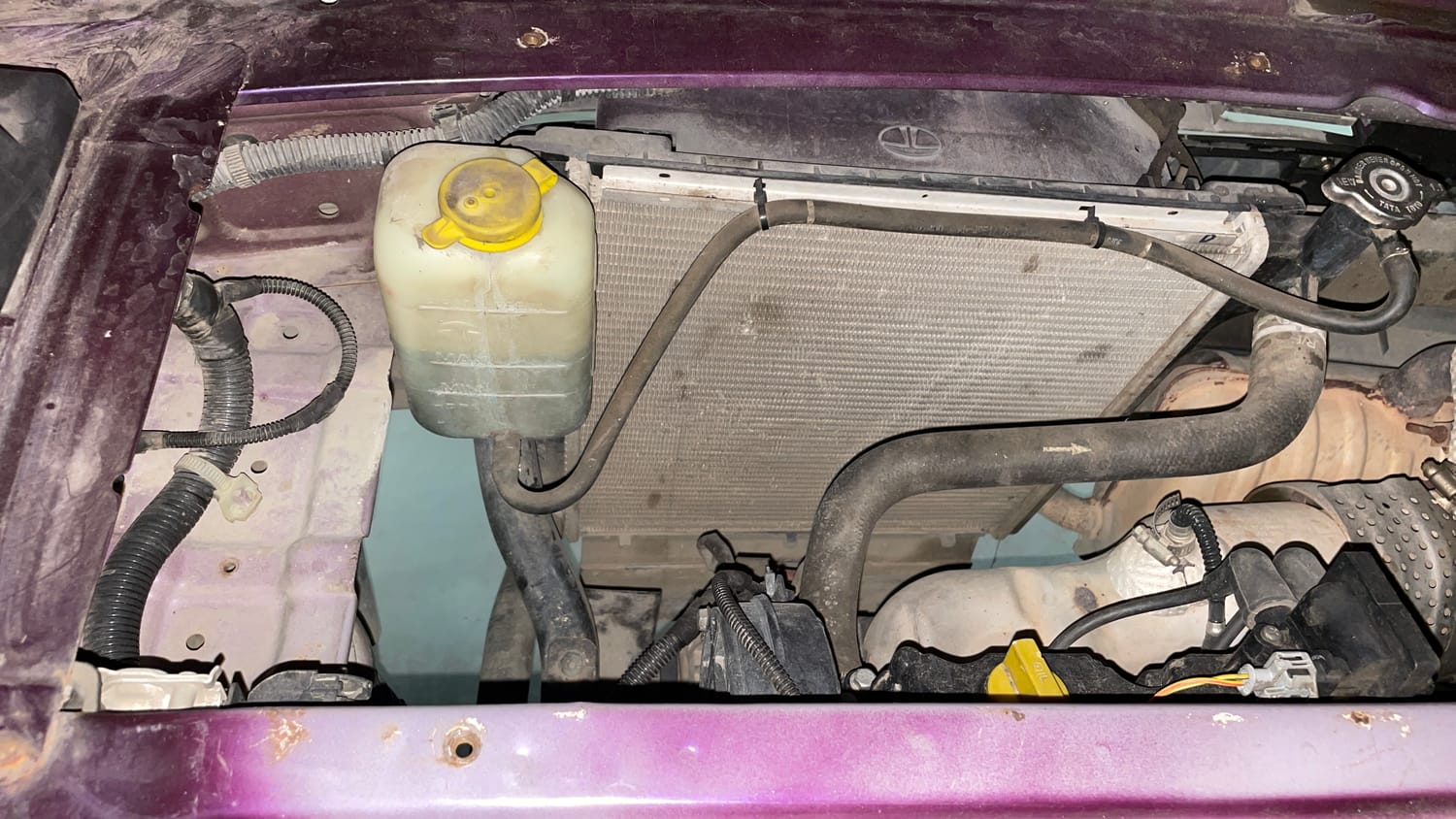 Used 2015 Tata Nano Twist XT Petrol Manual engine ENGINE RIGHT SIDE VIEW