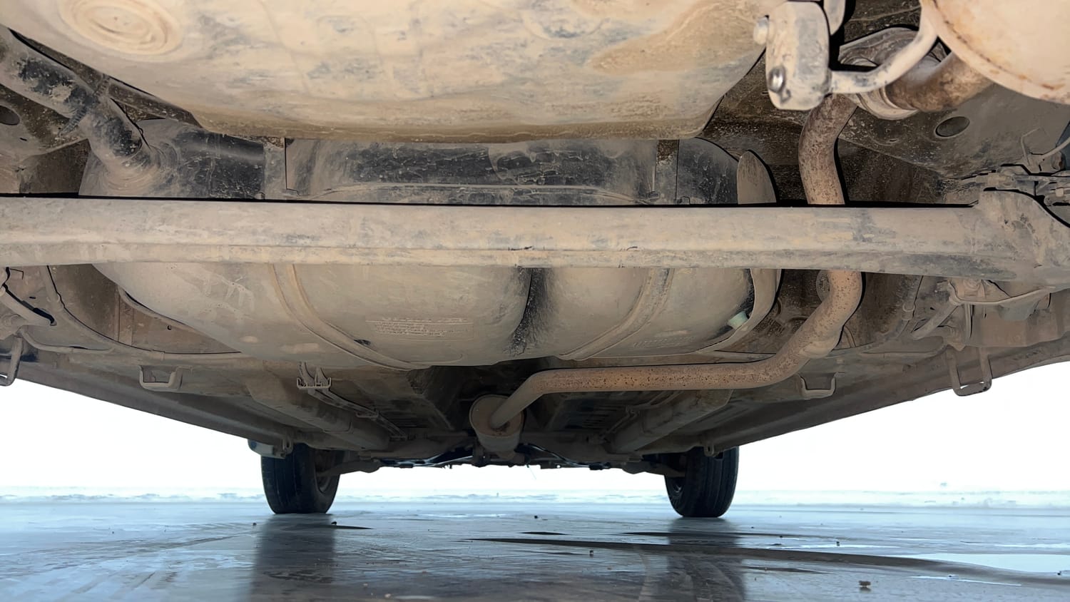 Used 2016 Maruti Suzuki Celerio VXi Petrol Manual extra REAR UNDERBODY VIEW (TAKEN FROM REAR)