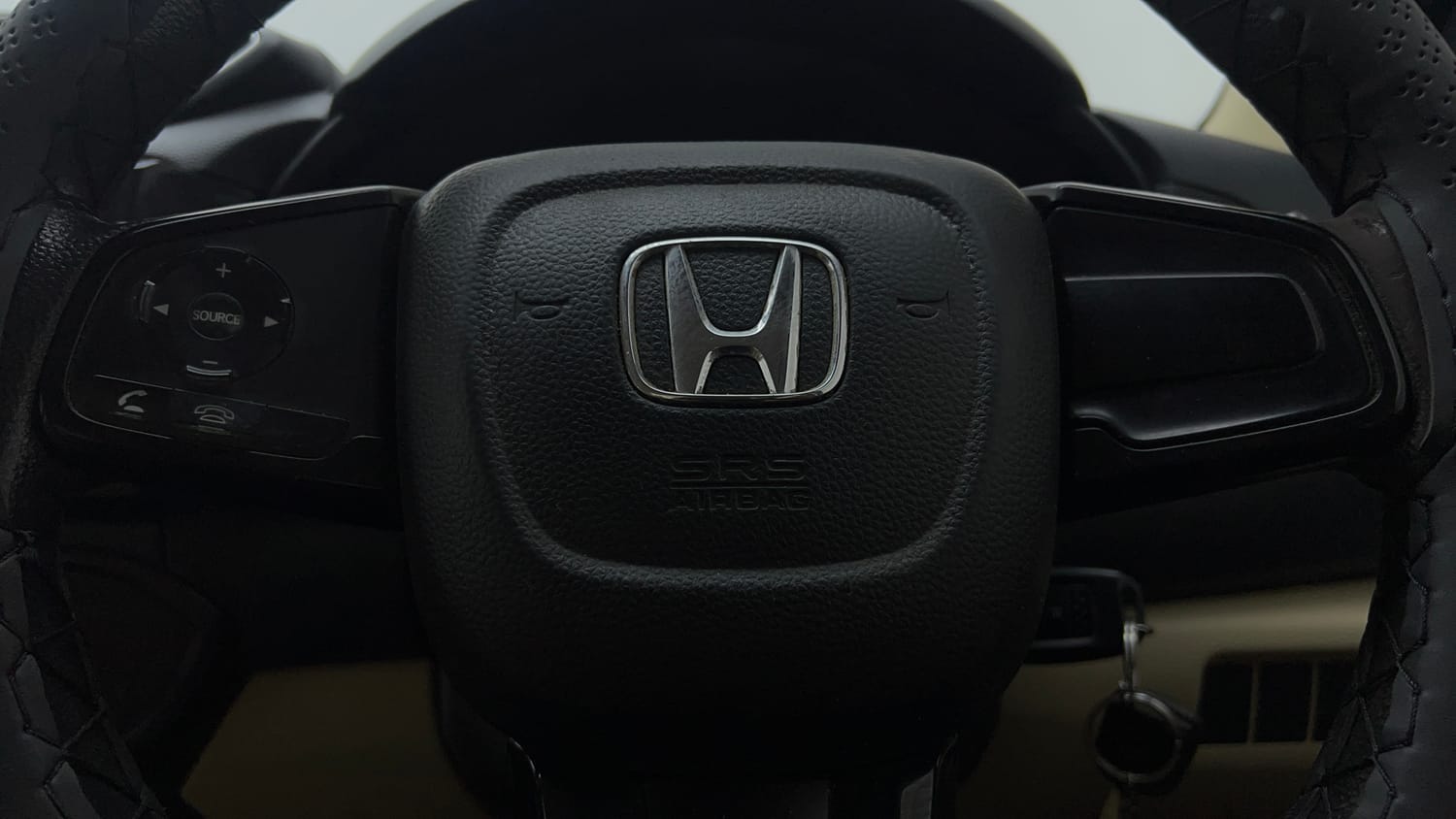 Used 2019 Honda Amaze 1.2 S MT Petrol Petrol Manual top_features Airbags