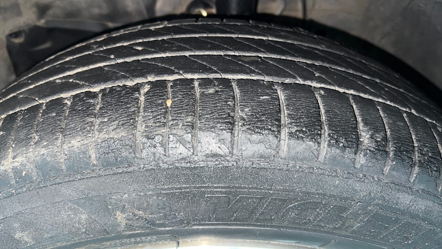 Used 2018 Honda WR-V VX MT Petrol Petrol Manual tyres LEFT FRONT TYRE TREAD VIEW