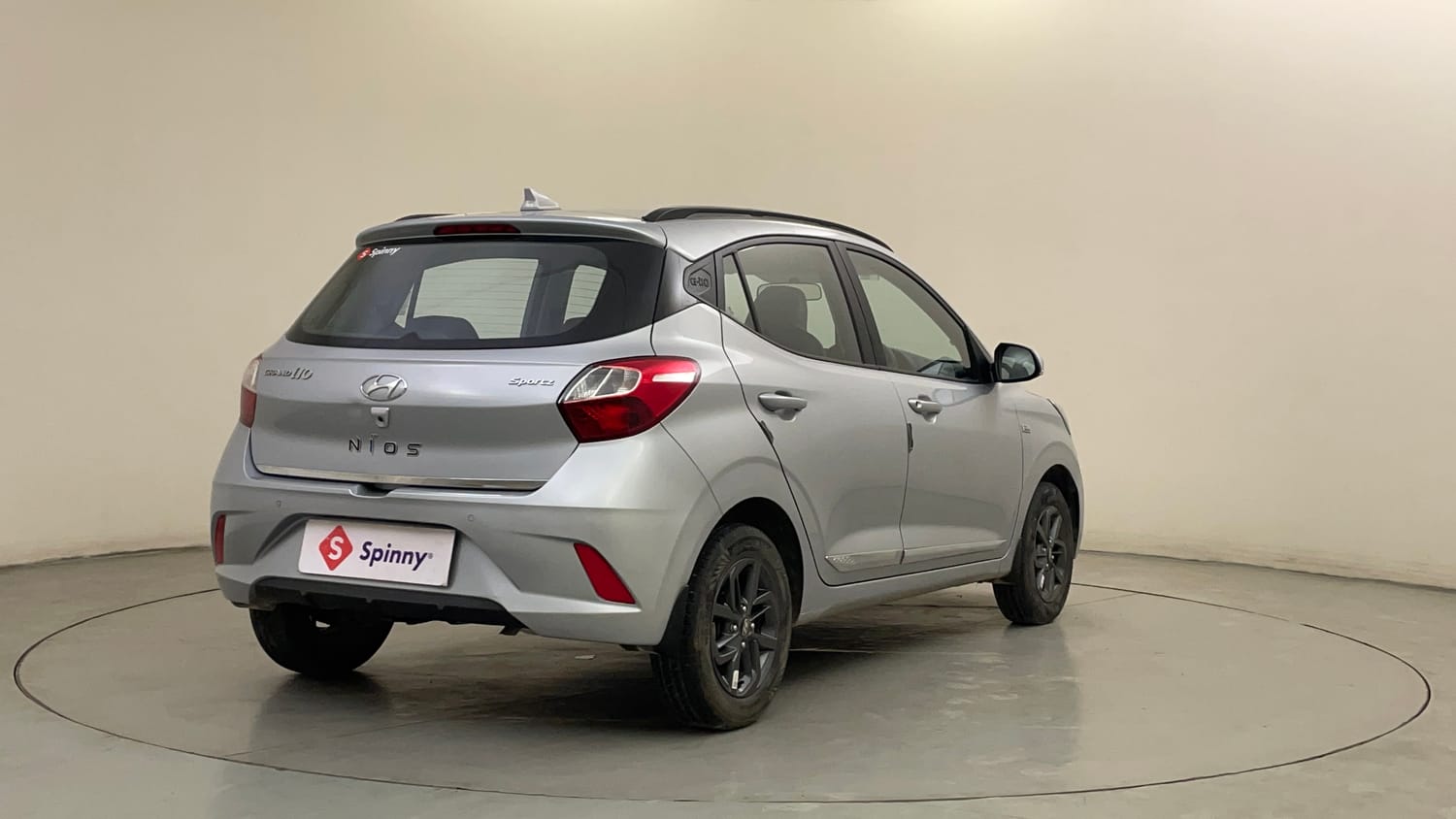 Used 2022 Hyundai Grand i10 Nios Sportz AMT 1.2 Kappa VTVT Petrol Automatic exterior RIGHT REAR CORNER VIEW