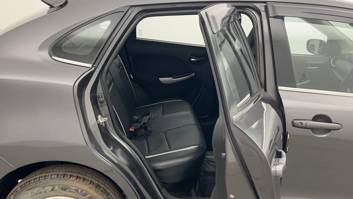 Used 2018 Maruti Suzuki Baleno Delta 1.2 Petrol Manual interior RIGHT SIDE REAR DOOR CABIN VIEW