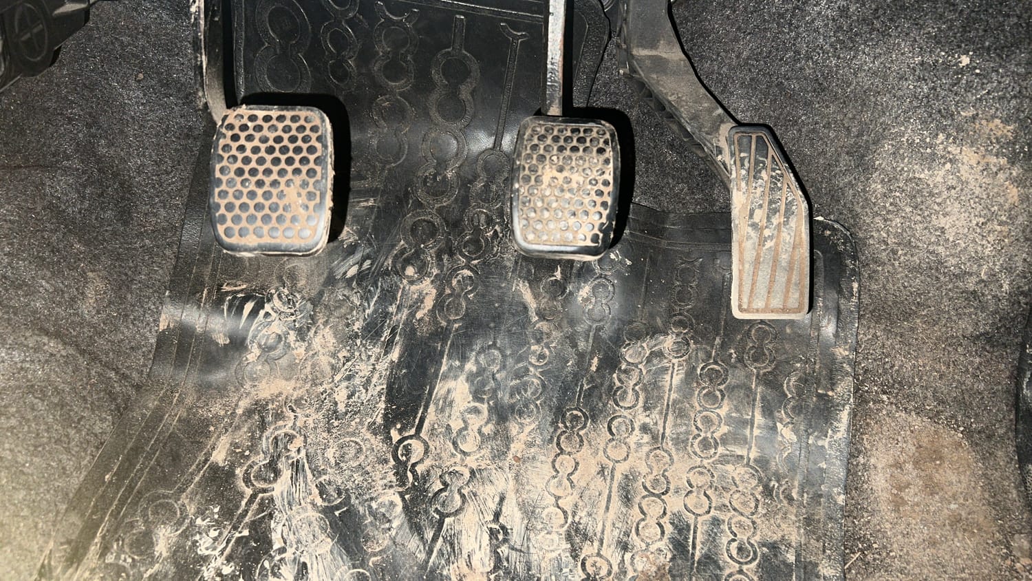 Used 2017 Maruti Suzuki Alto K10 VXi Petrol Manual interior PEDALS VIEW