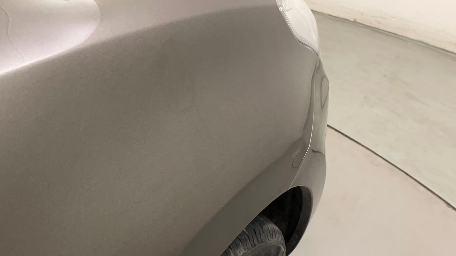 Used 2023 Maruti Suzuki Swift ZXi AMT Petrol Automatic dents MINOR DENT