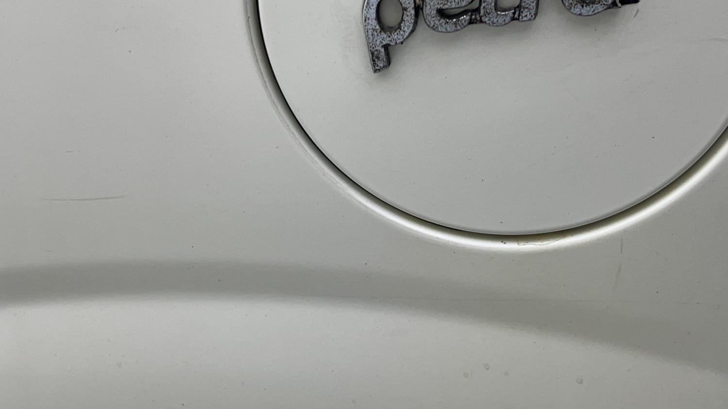 Used 2022 Mahindra XUV 300 W8 (O) 1.2 Petrol AMT Petrol Automatic dents MINOR SCRATCH