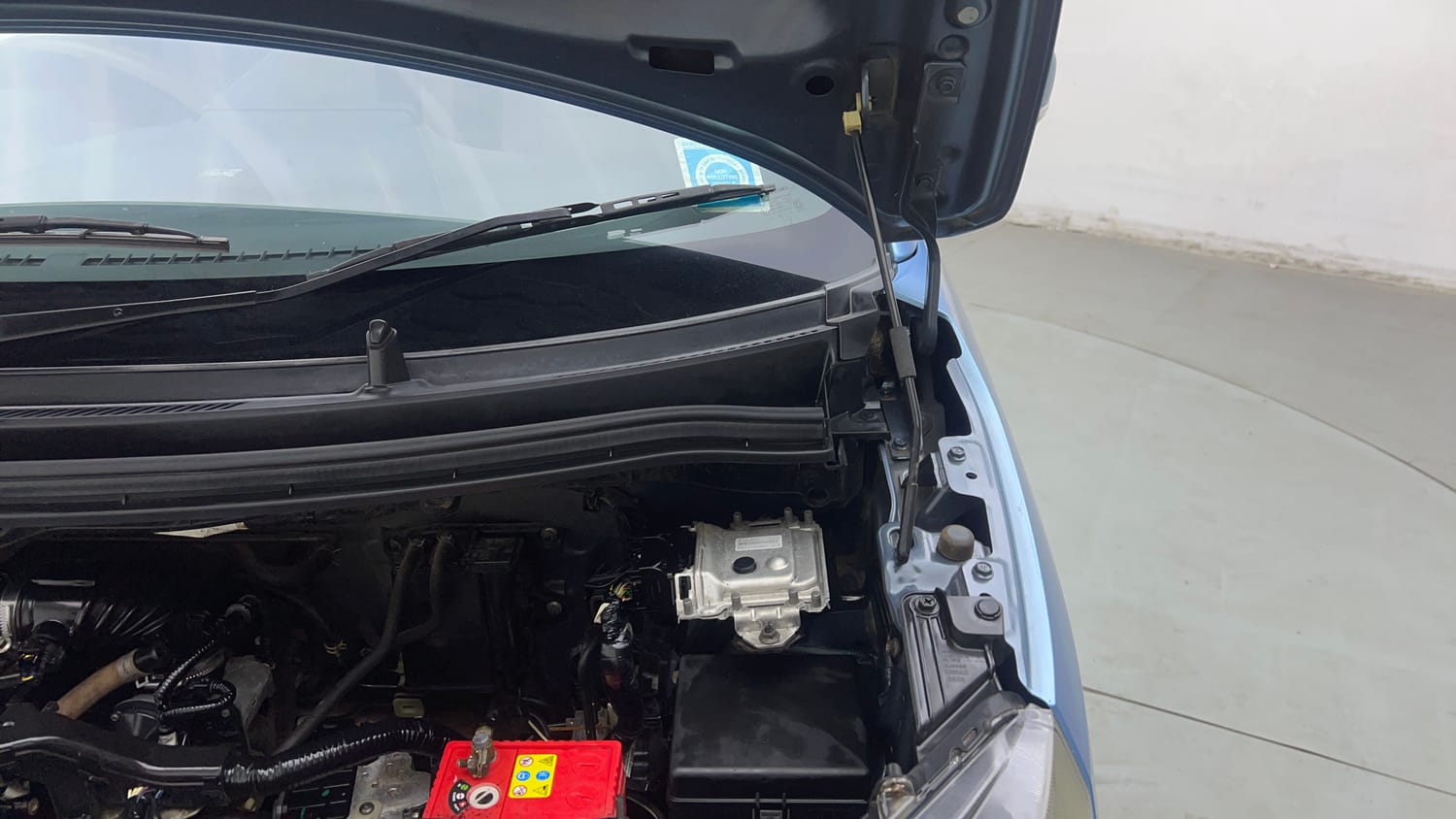 Used 2019 Maruti Suzuki Wagon R ZXi 1.2 AMT Petrol Automatic engine ENGINE LEFT SIDE HINGE & APRON VIEW