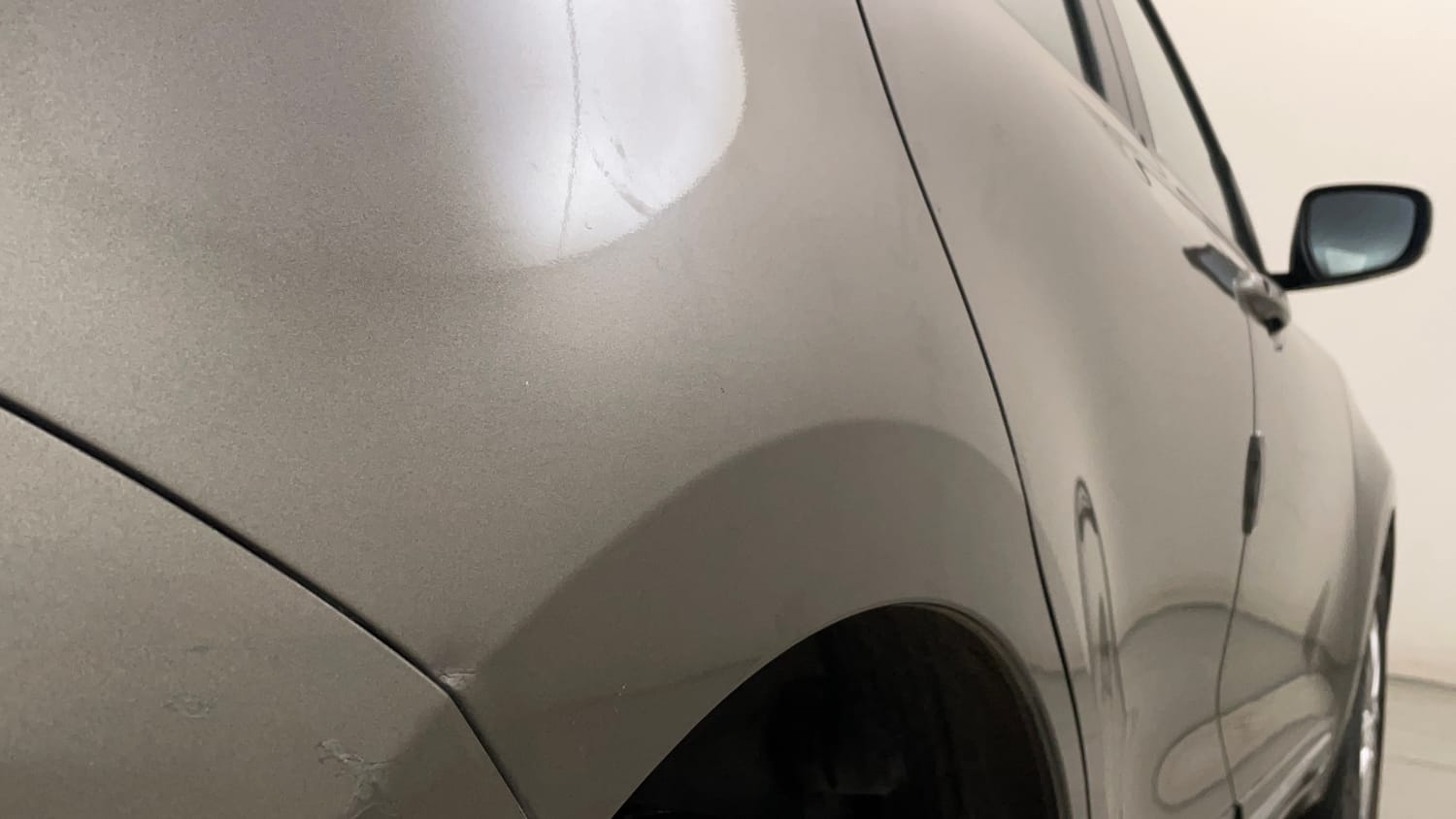 Used 2023 Maruti Suzuki Swift ZXi AMT Petrol Automatic dents MINOR DENT