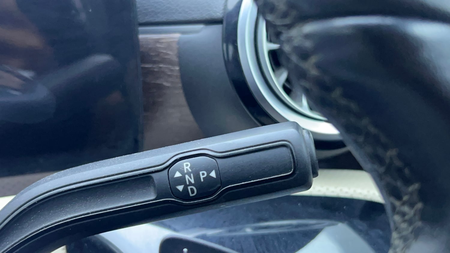 Used 2021 Mercedes-Benz A-Class Limousine 200 Petrol Automatic interior GEAR  KNOB VIEW