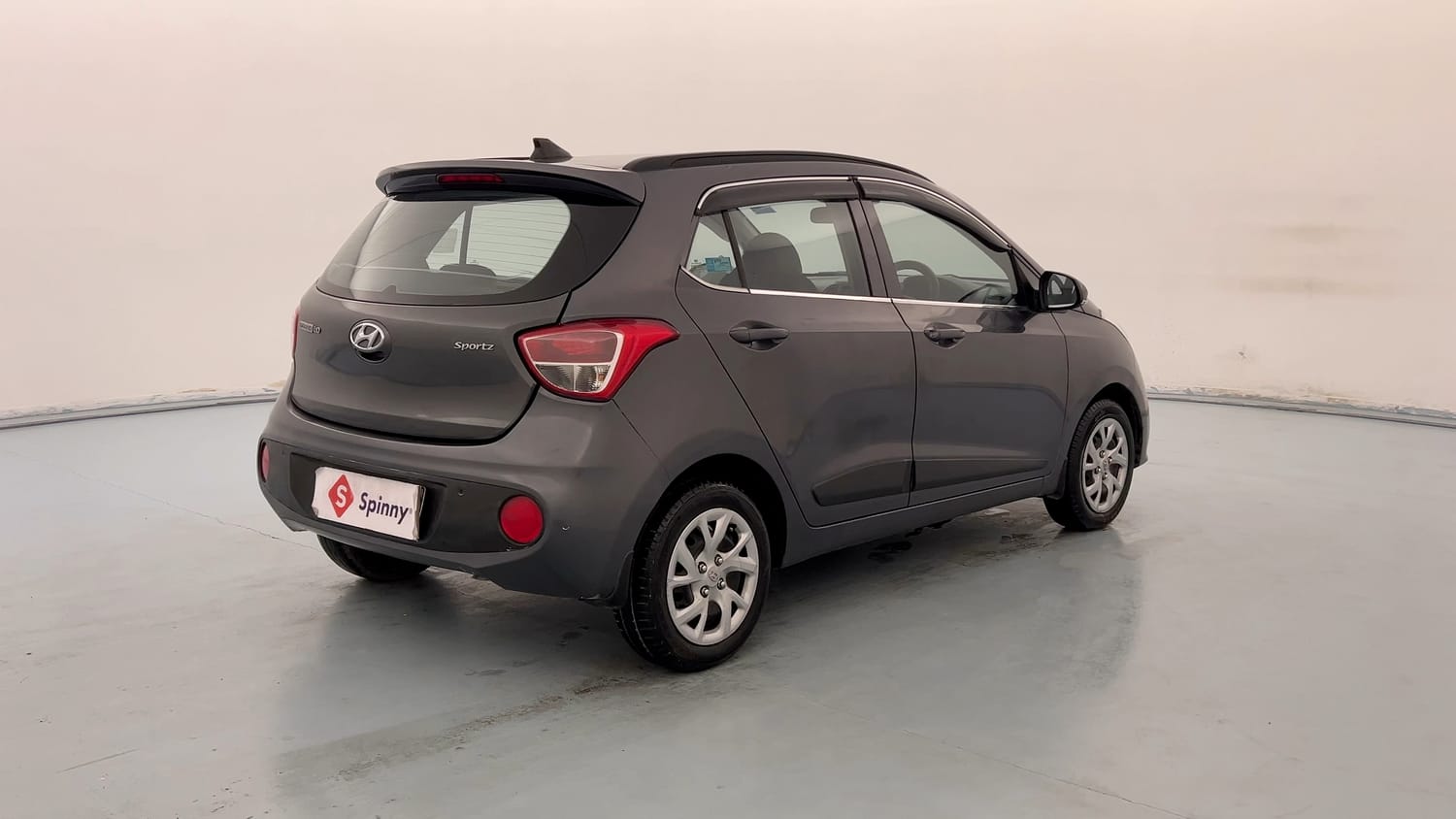 Used 2018 Hyundai Grand i10 Sportz 1.2 Kappa VTVT Petrol Manual exterior RIGHT REAR CORNER VIEW