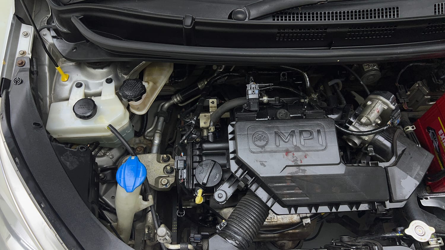 Used 2019 Hyundai Santro Asta Petrol Manual engine ENGINE RIGHT SIDE VIEW