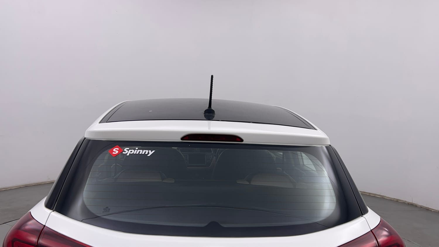 Used 2019 Hyundai Elite i20 Sportz 1.2 Petrol Manual exterior BACK WINDSHIELD VIEW