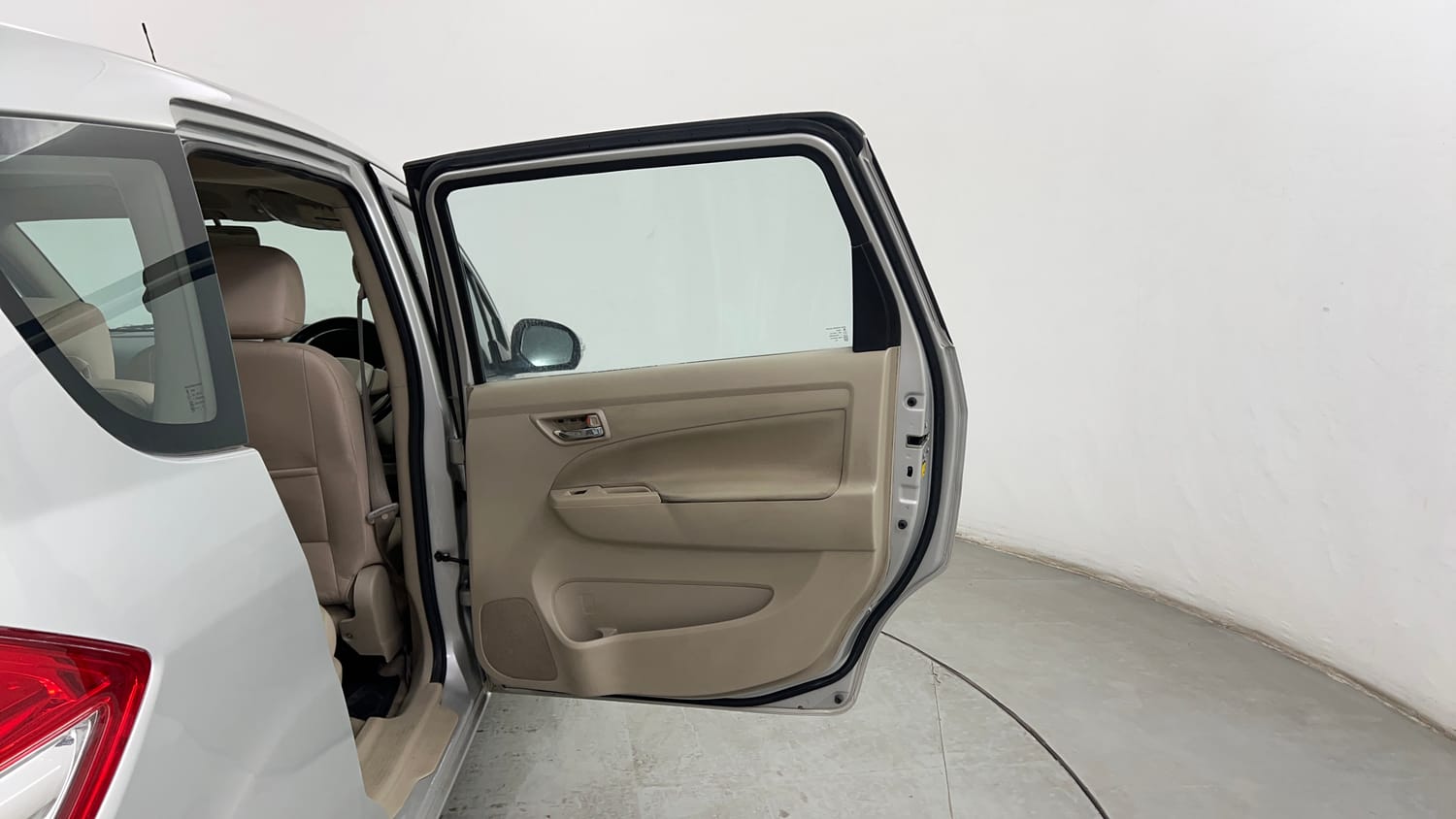 Used 2018 Maruti Suzuki Ertiga ZXI+ Petrol Manual interior RIGHT REAR DOOR OPEN VIEW