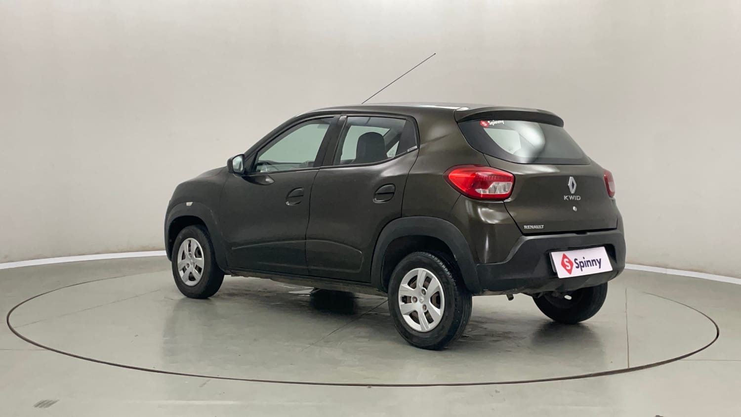 Used 2018 Renault Kwid RXL Petrol Manual exterior LEFT REAR CORNER VIEW