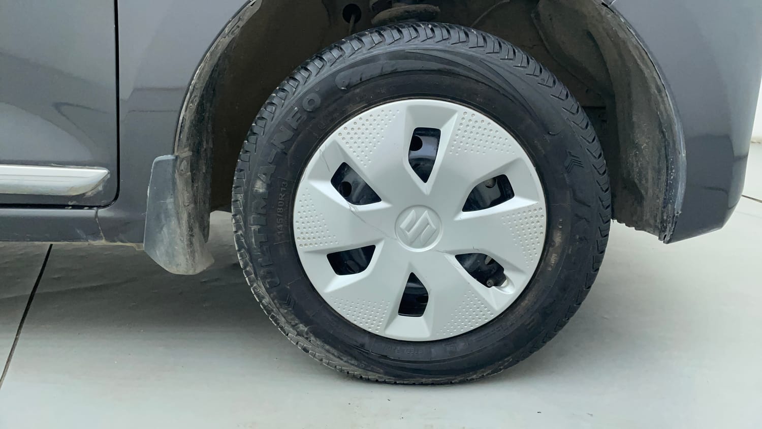 Used 2024 Maruti Suzuki Alto K10 VXi Plus (O) AGS Petrol Automatic tyres RIGHT FRONT TYRE RIM VIEW
