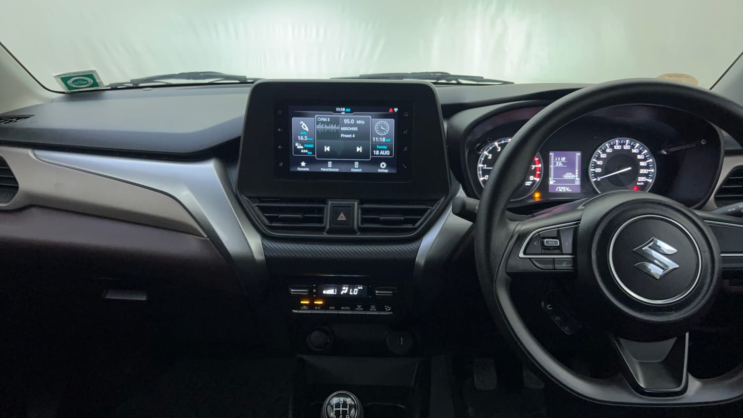 Used 2024 Maruti Suzuki Fronx Delta Plus (O) 1.2L MT Petrol Manual interior MUSIC SYSTEM & AC CONTROL VIEW