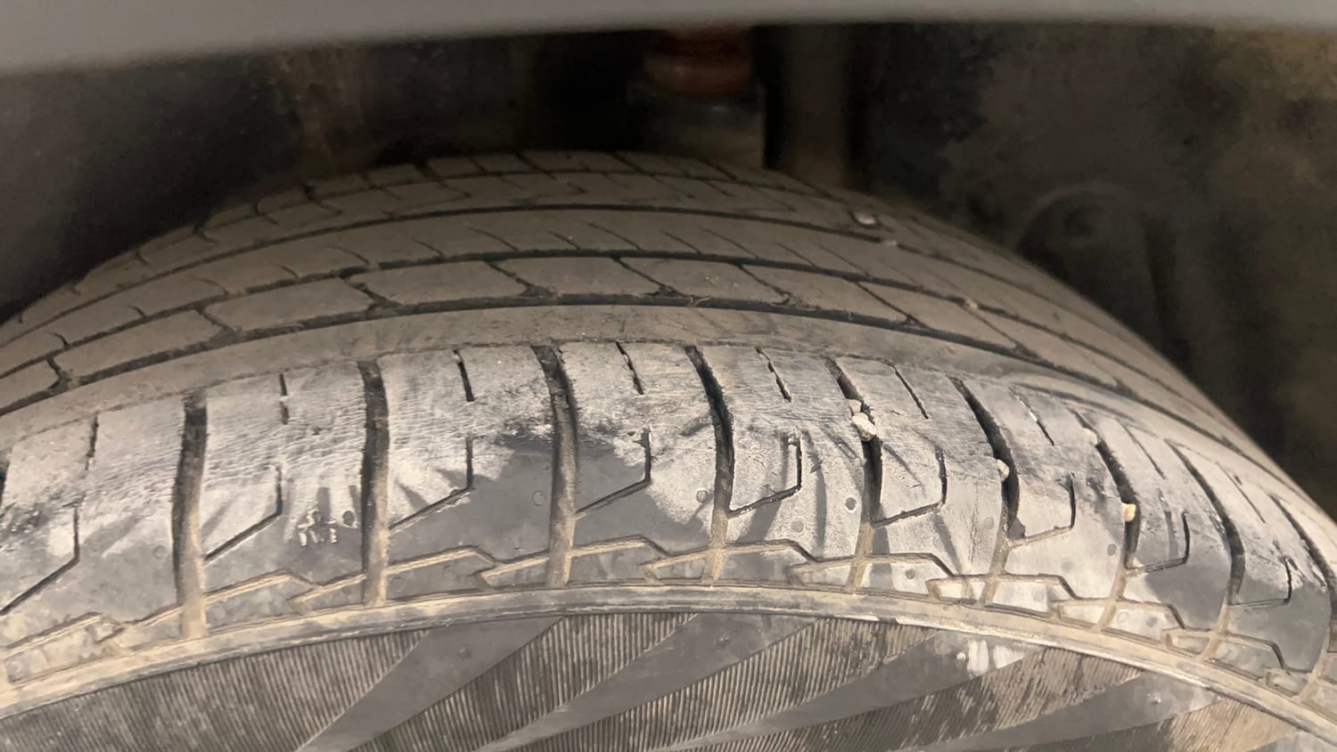 Used 2023 Hyundai Creta SX (O) 1.5 Petrol IVT Petrol Automatic tyres LEFT REAR TYRE TREAD VIEW