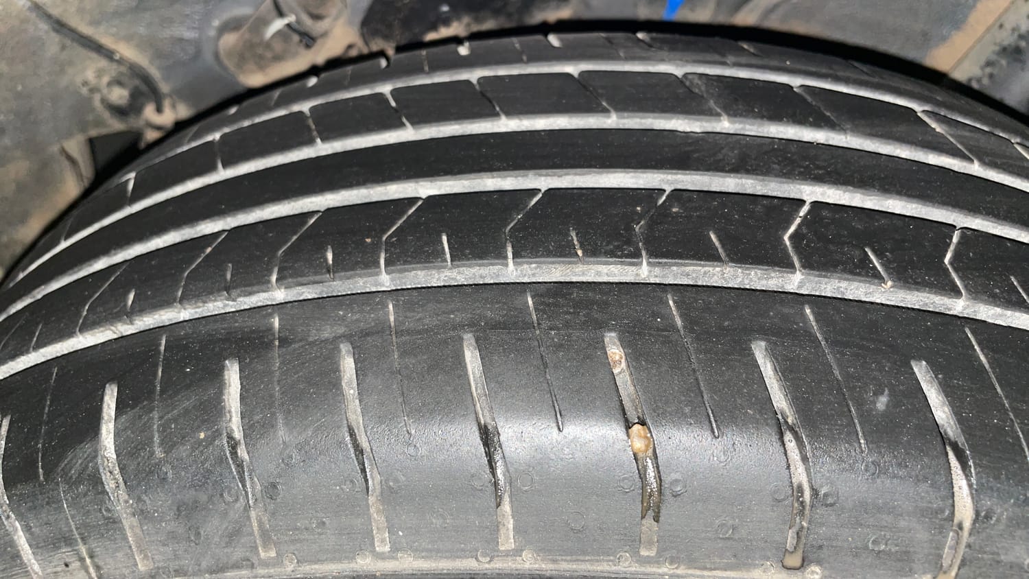 Used 2024 Hyundai Venue SX 1.2 Petrol Petrol Manual tyres LEFT REAR TYRE TREAD VIEW