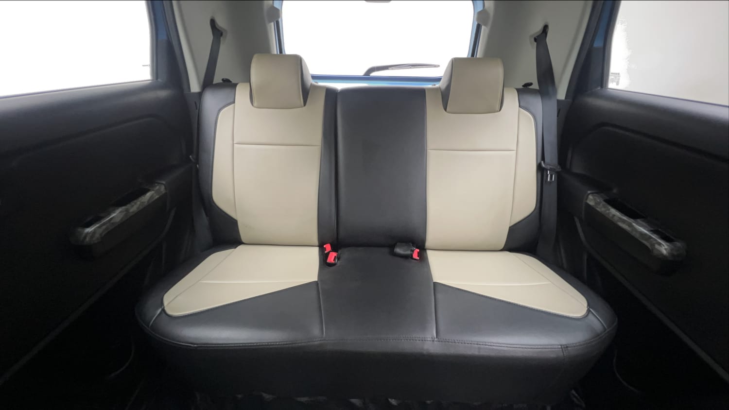 Used 2019 Maruti Suzuki Wagon R ZXi 1.2 AMT Petrol Automatic interior REAR SEAT CONDITION VIEW