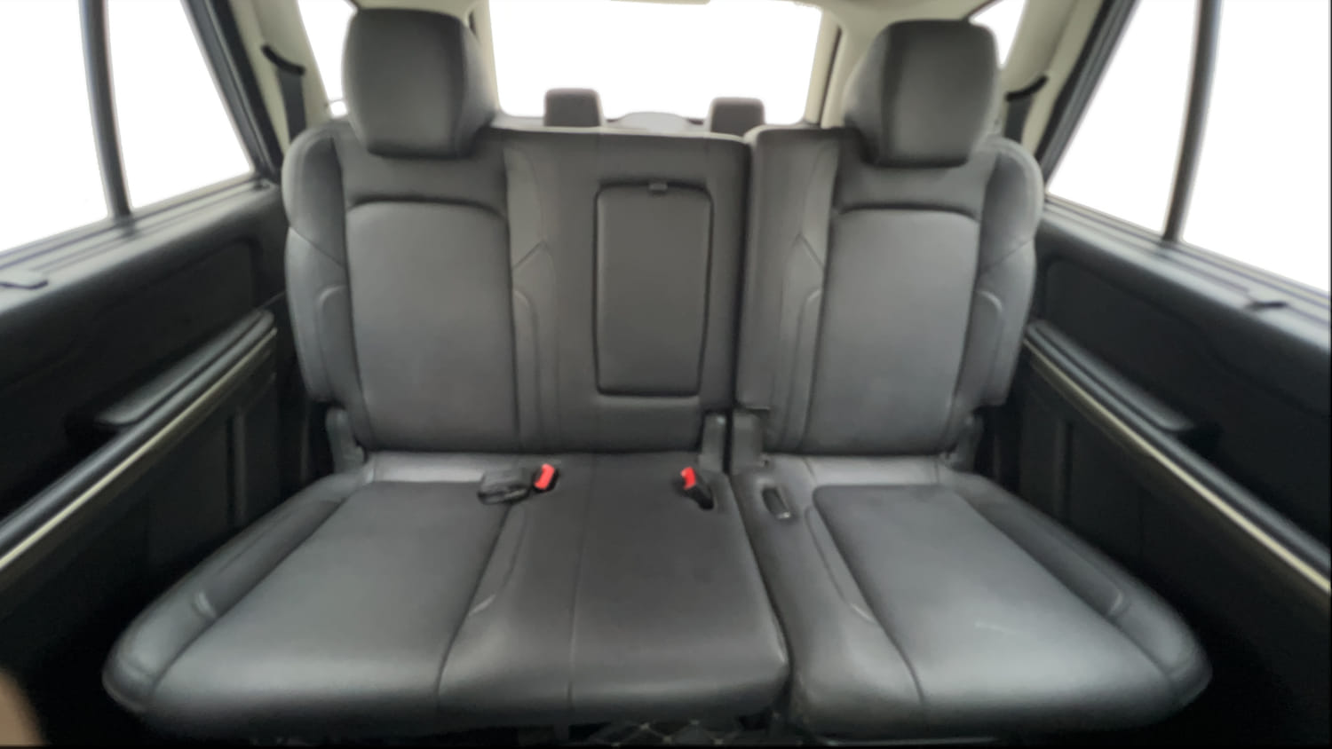 Used 2018 Tata Hexa XTA 4x2 7 STR Diesel Automatic interior REAR SEAT CONDITION VIEW