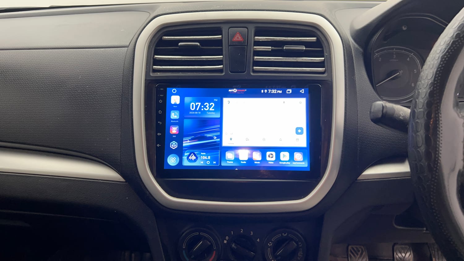 Used 2019 Maruti Suzuki Vitara Brezza [2016-2020] LDi Diesel Manual top_features Integrated (in-dash) music system