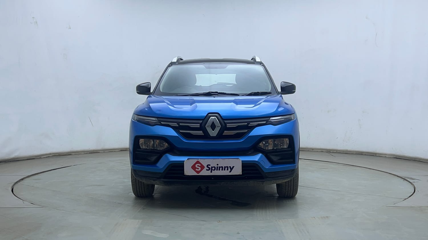Used 2021 Renault Kiger RXT AMT Dual Tone Petrol Automatic exterior FRONT VIEW