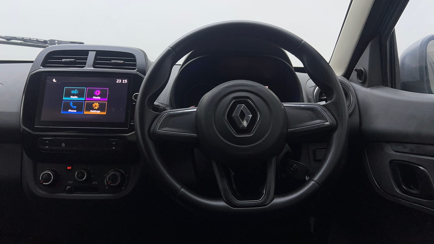 Used 2021 Renault Kwid RXT 1.0 AMT (O) Petrol Automatic interior STEERING VIEW
