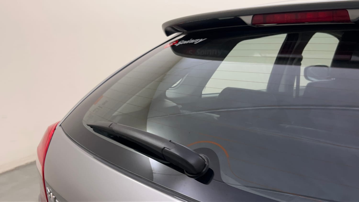 Used 2019 Maruti Suzuki Baleno Delta 1.2 Petrol Manual top_features Rear wiper