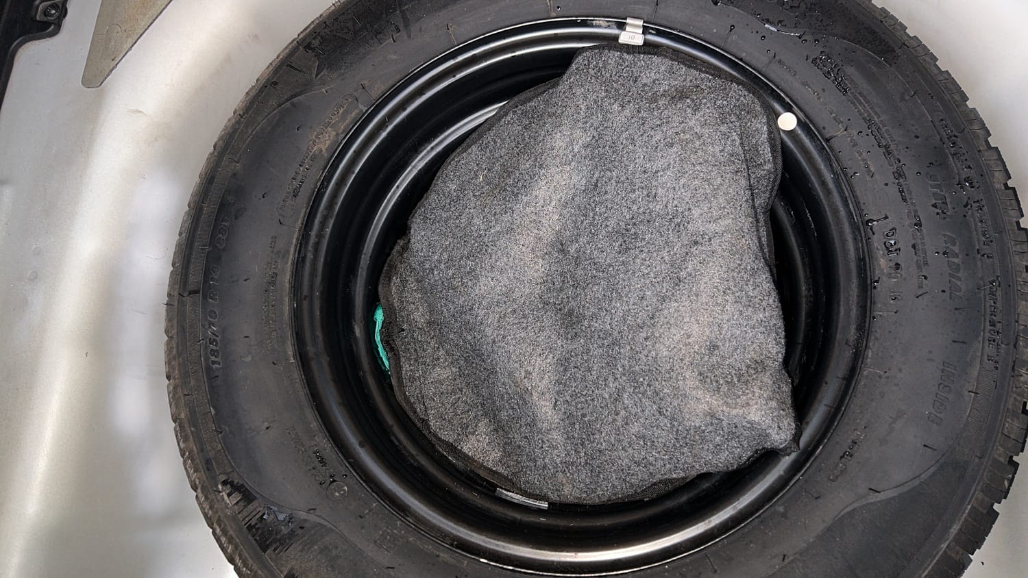 Used 2019 Hyundai Elite i20 Sportz 1.2 Petrol Manual tyres SPARE TYRE VIEW