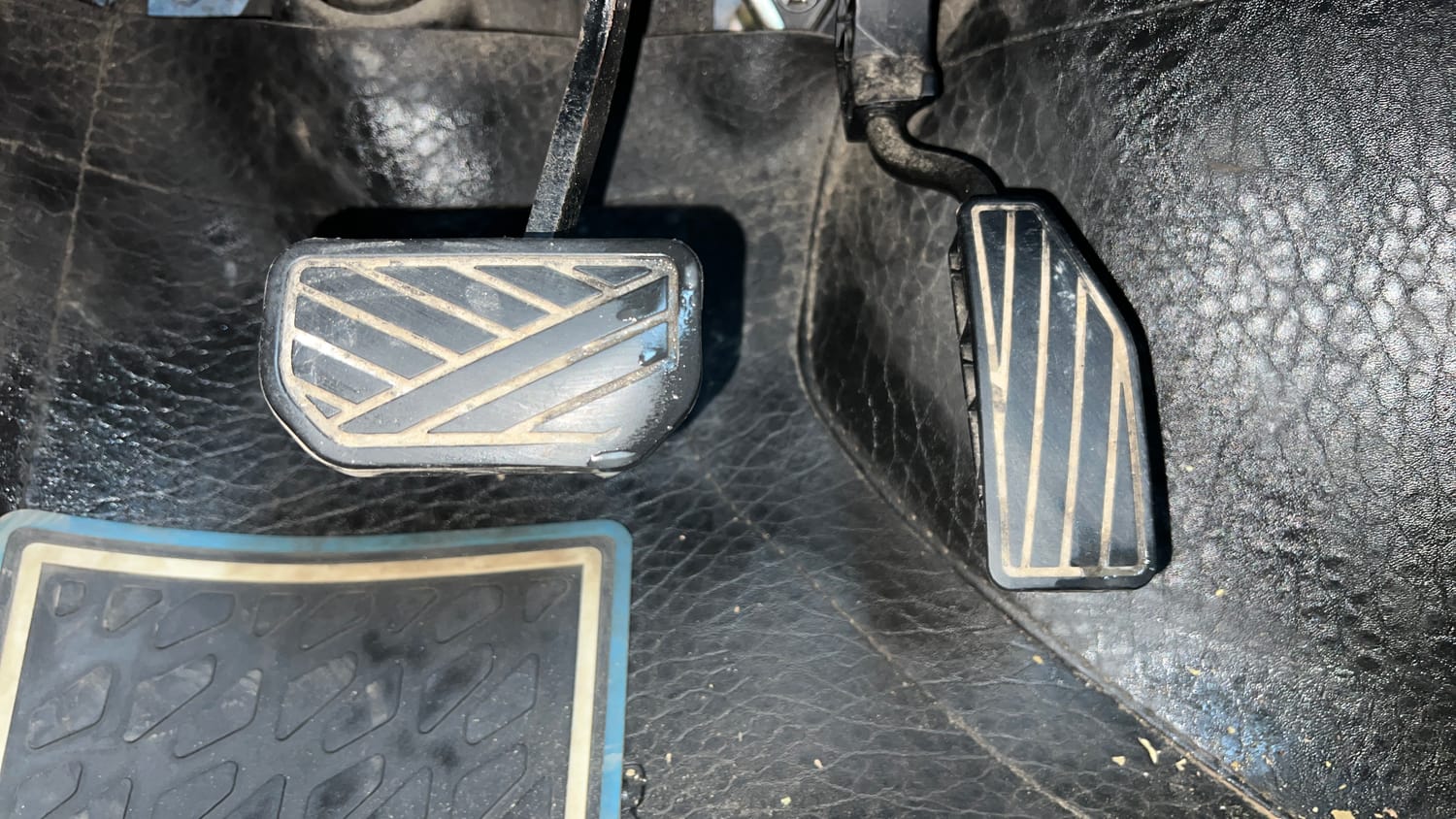 Used 2019 Maruti Suzuki Wagon R ZXi 1.2 AMT Petrol Automatic interior PEDALS VIEW